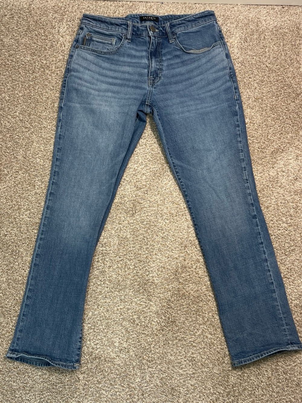 Men's Straight outpost Jeans in Medium Blue Wash